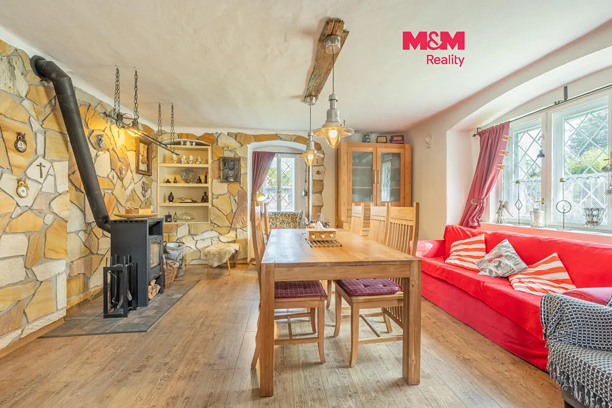 Prodej rodinného domu 150 m², pozemek 1273 m²
